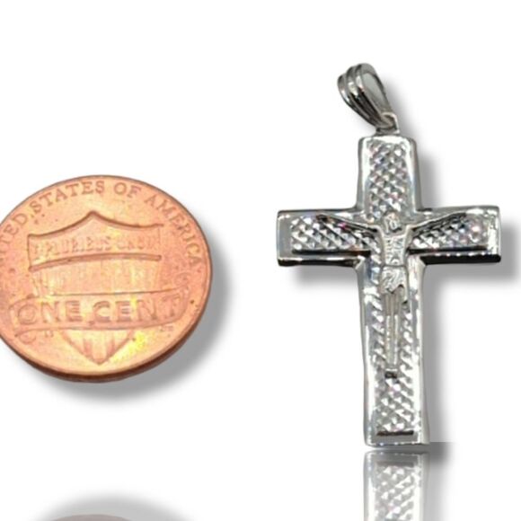 S925 Rhodium Finish over Real 925 Sterling Silver Crucifixion Cross. - Picture 4 of 13